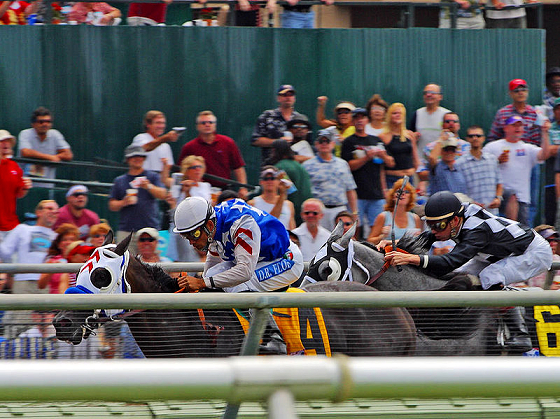 http://zh.wikipedia.org/wiki/File:Del_Mar_Horse_Racing http://zh.wikipedia.org/wiki/File:Del_Mar_Horse_Racing