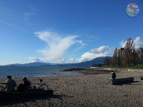 english bay beach (1)