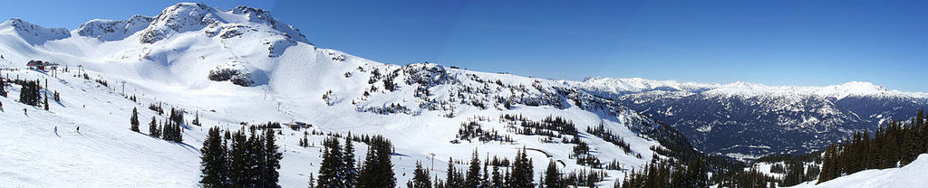 1200px-Whistler_Panorama_1