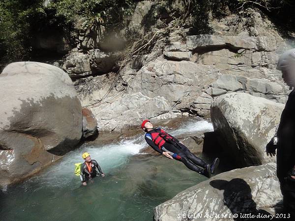 305 DSC01098 往後仰.JPG