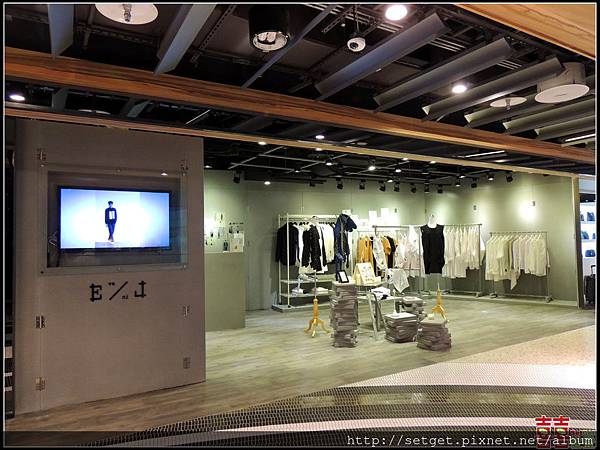 nEO_IMG_DSCN3782.jpg nEO_IMG_DSCN3782.jpg