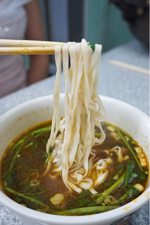 [台中西區美食] 高腳外省麵 @ 六十年老店 便宜不難吃