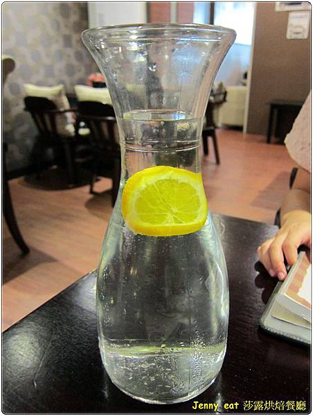 高雄=<食>莎露烘焙廚房 現代過去的衝突=-莎露烘焙 高雄=<食>莎露烘焙廚房 現代過去的衝突=-莎露烘焙