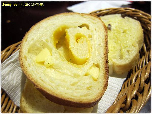 高雄=<食>莎露烘焙廚房 現代過去的衝突=-莎露烘焙 高雄=<食>莎露烘焙廚房 現代過去的衝突=-莎露烘焙