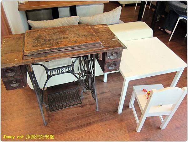 高雄=<食>莎露烘焙廚房 現代過去的衝突=-莎露烘焙 高雄=<食>莎露烘焙廚房 現代過去的衝突=-莎露烘焙