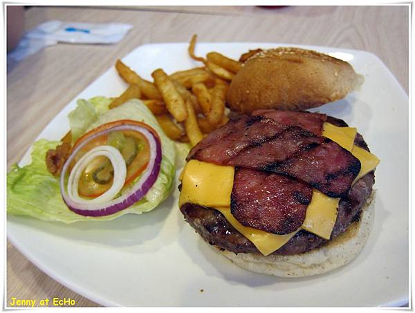 台中=<食>艾可先生漢堡餐廳=-艾可先生漢堡餐廳 台中=<食>艾可先生漢堡餐廳=-艾可先生漢堡餐廳