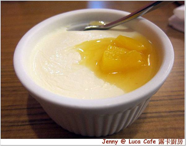 台中=<食>Luca Cafe 露卡廚房 ~ 讓我想起小情歌的一家店=-Luca Cafe 露卡廚房