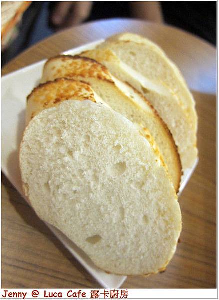 台中=<食>Luca Cafe 露卡廚房 ~ 讓我想起小情歌的一家店=-Luca Cafe 露卡廚房