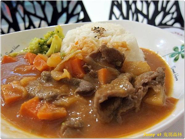 高雄=<食>鬼瑪森林 餐點普通~ 但是服務耐性讓我敬佩=-鬼瑪森林 高雄=<食>鬼瑪森林 餐點普通~ 但是服務耐性讓我敬佩=-鬼瑪森林