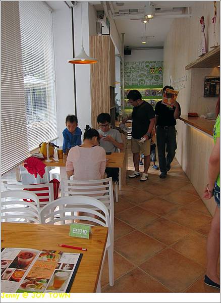 高雄=<食>嘿 我不是練功的!我是輕食店!!! 忠義堂 JOY TOWN=-JOY TOWN 高雄=<食>嘿 我不是練功的!我是輕食店!!! 忠義堂 JOY TOWN=-JOY TOWN