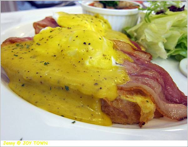 高雄=<食>嘿 我不是練功的!我是輕食店!!! 忠義堂 JOY TOWN=-JOY TOWN 高雄=<食>嘿 我不是練功的!我是輕食店!!! 忠義堂 JOY TOWN=-JOY TOWN