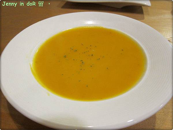 高雄=<食>dOR,留 手工義大利麵好好吃啊=-dOR 高雄=<食>dOR,留 手工義大利麵好好吃啊=-dOR