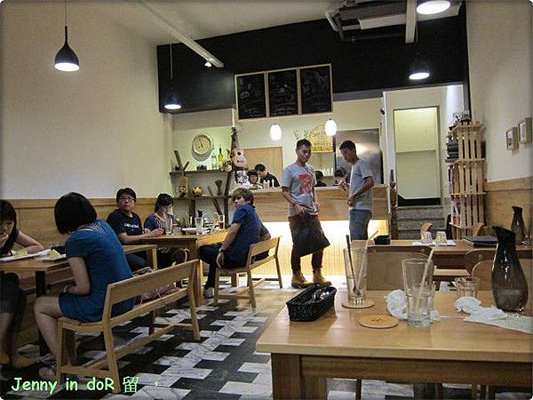 高雄=<食>dOR,留 手工義大利麵好好吃啊=-dOR 高雄=<食>dOR,留 手工義大利麵好好吃啊=-dOR