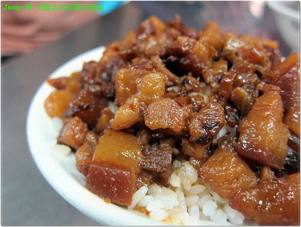 高雄=<食>美麗島站有臥虎藏龍好美食?之圓環肉燥飯=-美麗島圓環肉燥飯 高雄=<食>美麗島站有臥虎藏龍好美食?之圓環肉燥飯=-美麗島圓環肉燥飯