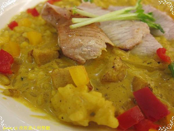 高雄=<食>夜坡義大利餐廳 人潮眾多排隊店=-夜坡義大利餐廳 高雄=<食>夜坡義大利餐廳 人潮眾多排隊店=-夜坡義大利餐廳