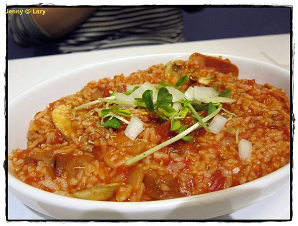 高雄=<食>搭捷運也方便吃的樂聚咖啡 來LAZY一下吧=-Lazy 高雄=<食>搭捷運也方便吃的樂聚咖啡 來LAZY一下吧=-Lazy