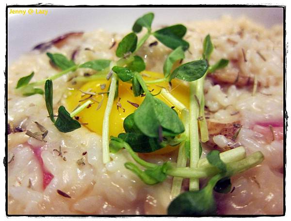 高雄=<食>搭捷運也方便吃的樂聚咖啡 來LAZY一下吧=-Lazy 高雄=<食>搭捷運也方便吃的樂聚咖啡 來LAZY一下吧=-Lazy