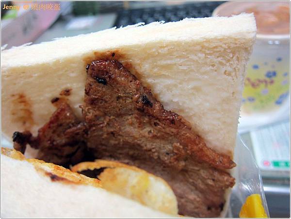 高雄=<食>燒肉咬蛋吐司 我咬我咬我咬咬咬=-燒肉咬蛋 高雄=<食>燒肉咬蛋吐司 我咬我咬我咬咬咬=-燒肉咬蛋