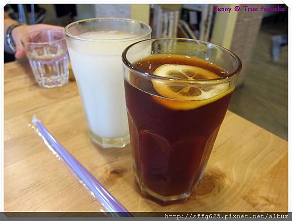 高雄=<食>True Pancake 美味鬆餅~ 是煎餅式的鬆餅唷=-True Pancake 高雄=<食>True Pancake 美味鬆餅~ 是煎餅式的鬆餅唷=-True Pancake