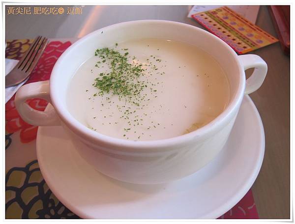 高雄左營區=<食>逗館複合式餐廳=-逗館複合式餐廳 高雄左營區=<食>逗館複合式餐廳=-逗館複合式餐廳