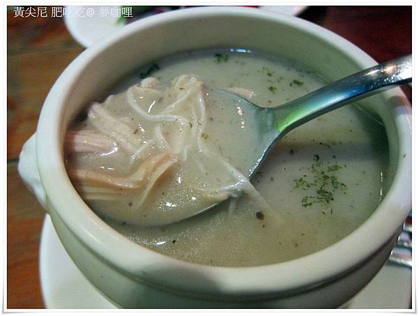 高雄鼓山區=<食>夢咖哩 斯斯有三種 夢咖哩的咖哩也有三種唷!!!!=- 夢咖哩 高雄鼓山區=<食>夢咖哩 斯斯有三種 夢咖哩的咖哩也有三種唷!!!!=- 夢咖哩