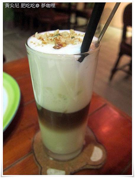 高雄鼓山區=<食>夢咖哩 斯斯有三種 夢咖哩的咖哩也有三種唷!!!!=- 夢咖哩 高雄鼓山區=<食>夢咖哩 斯斯有三種 夢咖哩的咖哩也有三種唷!!!!=- 夢咖哩