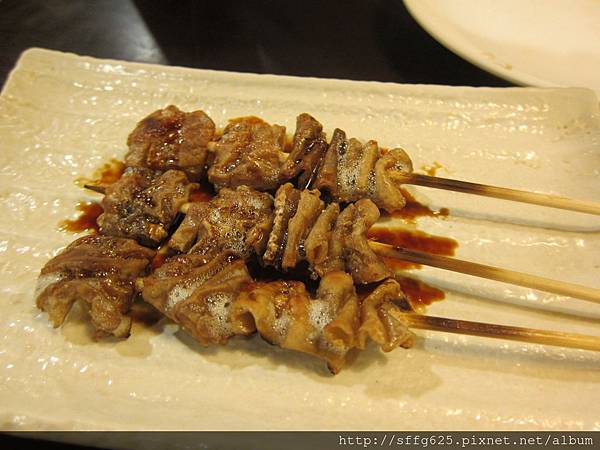 高雄苓雅區=<食>竹串燒 串燒不就是插在竹串上嗎?=-竹串燒