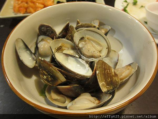 高雄苓雅區=<食>竹串燒 串燒不就是插在竹串上嗎?=-竹串燒