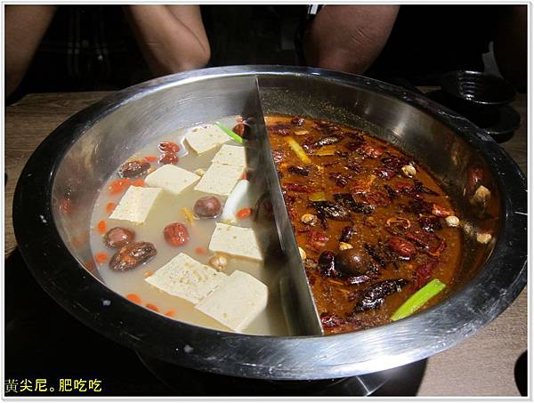 高雄前金區=<食>右京棧 讓我們全家讚不絕口~ 文末有肉品招待券抽獎=-右京棧