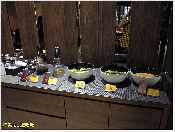 高雄前金區=<食>右京棧 讓我們全家讚不絕口~ 文末有肉品招待券抽獎=-右京棧