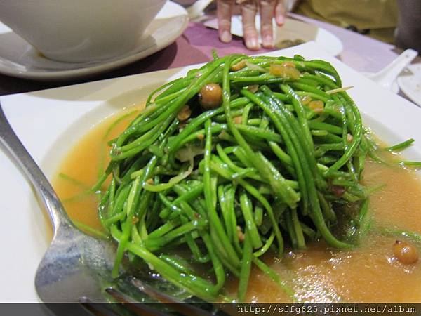高雄左營區=<食>東方宴~家庭聚餐好選擇融合港式及熱炒=-東方宴 高雄左營區=<食>東方宴~家庭聚餐好選擇融合港式及熱炒=-東方宴