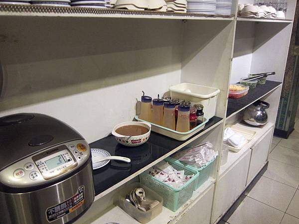 高雄鳳山區=<食>尚鼎麻辣火鍋 完全走一種食材新鮮的路線=-尚鼎麻辣火鍋