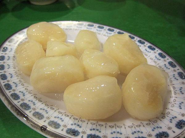 高雄鳳山區=<食>尚鼎麻辣火鍋 完全走一種食材新鮮的路線=-尚鼎麻辣火鍋