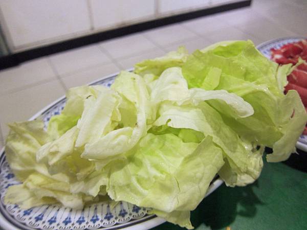 高雄鳳山區=<食>尚鼎麻辣火鍋 完全走一種食材新鮮的路線=-尚鼎麻辣火鍋