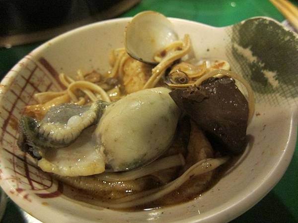 高雄鳳山區=<食>尚鼎麻辣火鍋 完全走一種食材新鮮的路線=-尚鼎麻辣火鍋