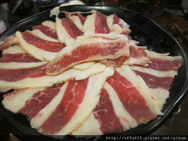 高雄苓雅區=<食>逐鹿炭火燒肉~中秋不用忙,來逐鹿就好=-逐鹿炭火燒肉 高雄苓雅區=<食>逐鹿炭火燒肉~中秋不用忙,來逐鹿就好=-逐鹿炭火燒肉