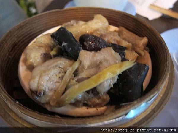 高雄苓雅區=<食>港仔大佬~我們第二次見面囉=-港仔大佬 高雄苓雅區=<食>港仔大佬~我們第二次見面囉=-港仔大佬