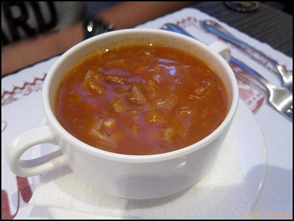 高雄鼓山區=<食>尼克牛排裕誠店=-尼克牛排 高雄鼓山區=<食>尼克牛排裕誠店=-尼克牛排