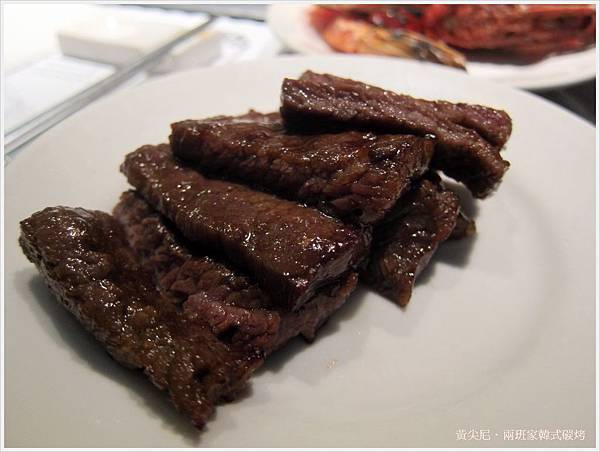 台中西屯區=<食>兩班家韓式碳烤~吃韓式燒烤免動手!只動口=-兩班家韓式烤肉 台中西屯區=<食>兩班家韓式碳烤~吃韓式燒烤免動手!只動口=-兩班家韓式烤肉