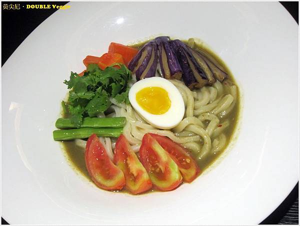 高雄苓雅區=<試吃>Double Veggie 蔬活食堂 一種環遊世界的概念蔬食=-Double Veggie 高雄苓雅區=<試吃>Double Veggie 蔬活食堂 一種環遊世界的概念蔬食=-Double Veggie