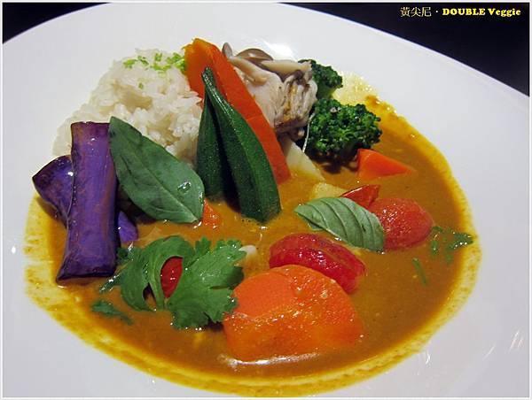 高雄苓雅區=<試吃>Double Veggie 蔬活食堂 一種環遊世界的概念蔬食=-Double Veggie 高雄苓雅區=<試吃>Double Veggie 蔬活食堂 一種環遊世界的概念蔬食=-Double Veggie