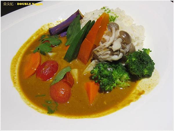 高雄苓雅區=<試吃>Double Veggie 蔬活食堂 一種環遊世界的概念蔬食=-Double Veggie 高雄苓雅區=<試吃>Double Veggie 蔬活食堂 一種環遊世界的概念蔬食=-Double Veggie