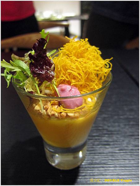 高雄苓雅區=<試吃>Double Veggie 蔬活食堂 一種環遊世界的概念蔬食=-Double Veggie 高雄苓雅區=<試吃>Double Veggie 蔬活食堂 一種環遊世界的概念蔬食=-Double Veggie