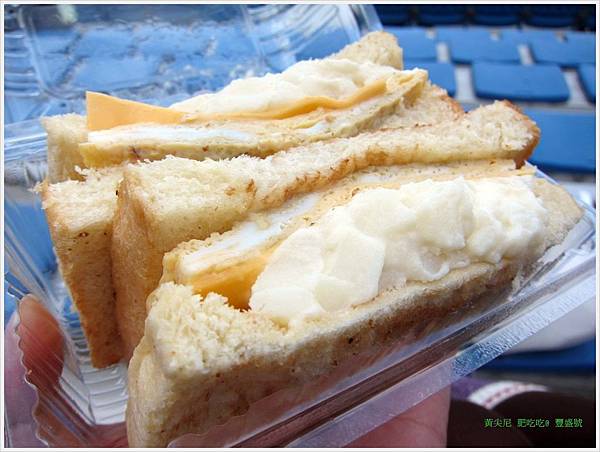 台北士林區=<食>豐盛號~一種在台北迷路卻也發現名店的感覺=-豐盛號 台北士林區=<食>豐盛號~一種在台北迷路卻也發現名店的感覺=-豐盛號