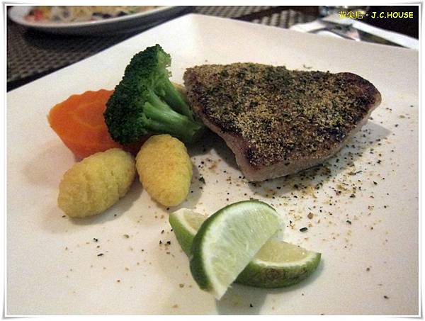 台北士林區=<食>J.C. HOUSE~義大利麵CP值超高的啦!=-J.C. HOUSE 台北士林區=<食>J.C. HOUSE~義大利麵CP值超高的啦!=-J.C. HOUSE