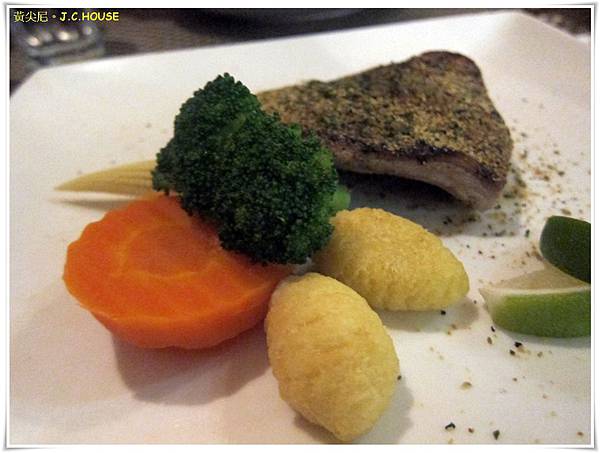 台北士林區=<食>J.C. HOUSE~義大利麵CP值超高的啦!=-J.C. HOUSE 台北士林區=<食>J.C. HOUSE~義大利麵CP值超高的啦!=-J.C. HOUSE