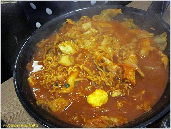 台北大安區=<食>糕糕在尚(復興店)~跟隨跑跑人腳步=-糕糕在尚(復興店) 台北大安區=<食>糕糕在尚(復興店)~跟隨跑跑人腳步=-糕糕在尚(復興店)