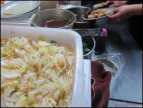 台東市=<食>七里香水煎包+林家臭豆腐+寶桑湯圓~來一趟台東的美食巡禮吧= 台東市=<食>七里香水煎包+林家臭豆腐+寶桑湯圓~來一趟台東的美食巡禮吧=