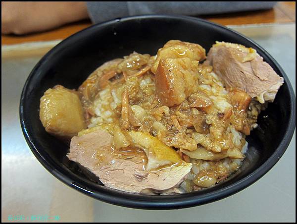 新竹=<食>許二姊鴨肉~完全符合我的重口味!=-許二姊 新竹=<食>許二姊鴨肉~完全符合我的重口味!=-許二姊