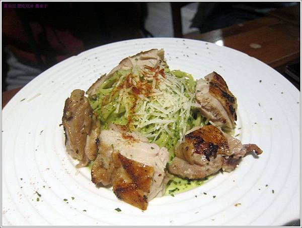 新竹=<食>喬桌子廚房(巨城店)~夜晚也能吃到豐盛早午餐=-喬桌子廚房(巨城店) 新竹=<食>喬桌子廚房(巨城店)~夜晚也能吃到豐盛早午餐=-喬桌子廚房(巨城店)